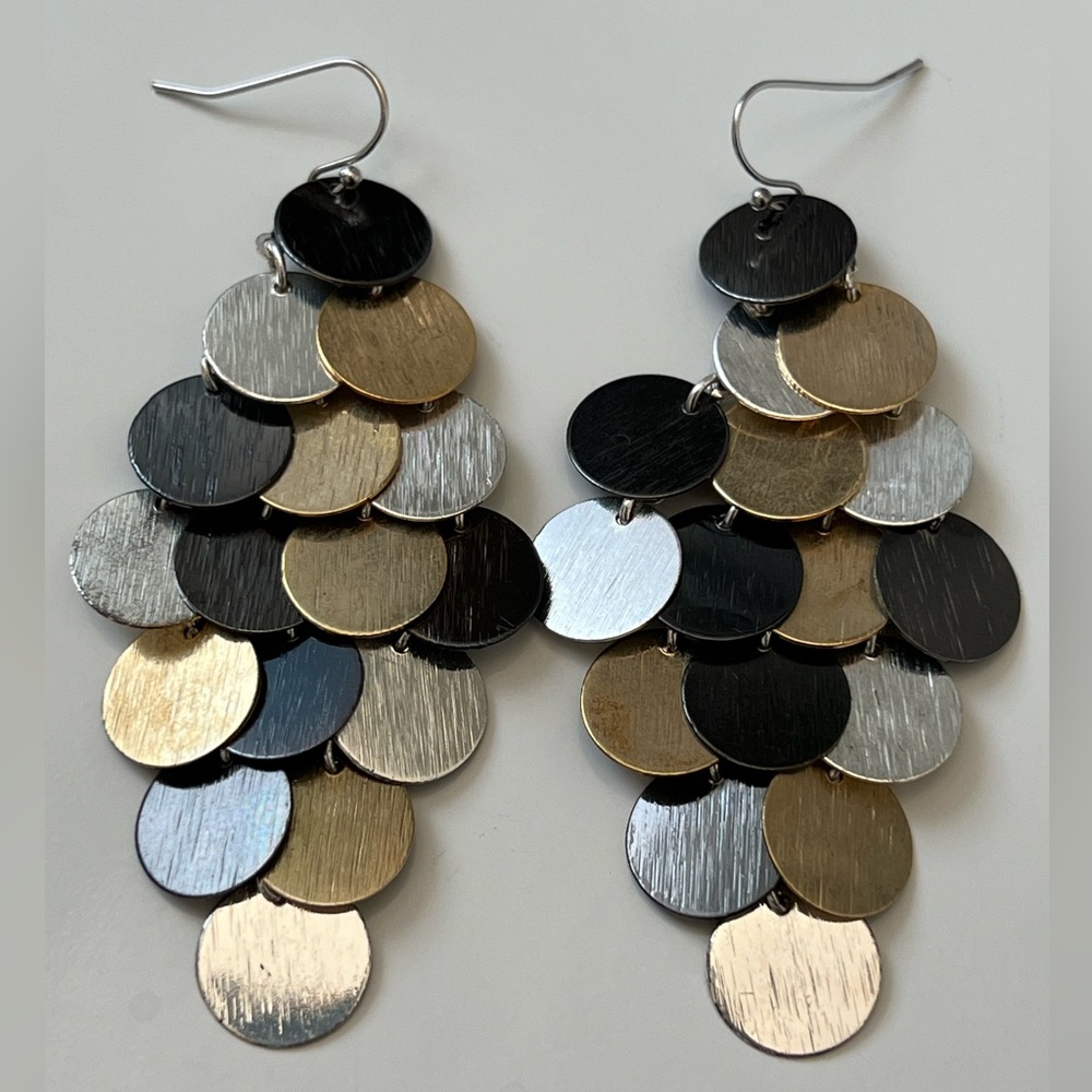 Express Chandelier Dangle Earrings Silver, Gold, Dark color NWOT